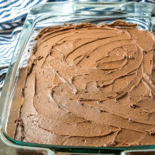 Simple chocolate buttercream frosting recipe 6 - this is an easy to make recipe for a chocolate buttercream frosting that is a perfect frosting for sheet cakes and cupcakes. Its rich flavor and silky texture add a delightful twist to any dessert, making your sweet treats extra special. Enjoy every bite!